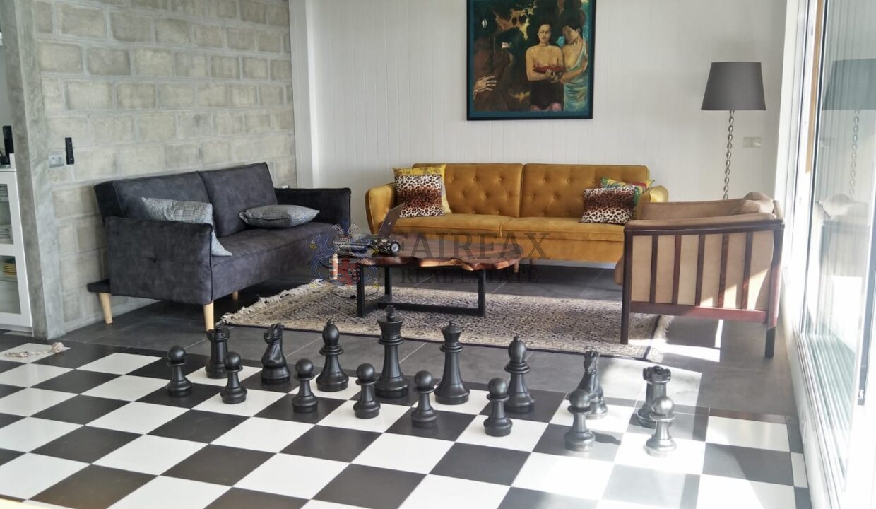 Couch1