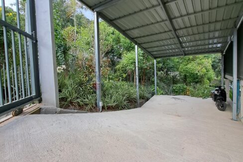 EntranceCarport