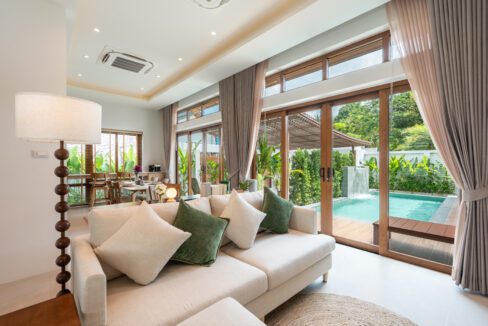 03_AKIRAYA_Living-Dining