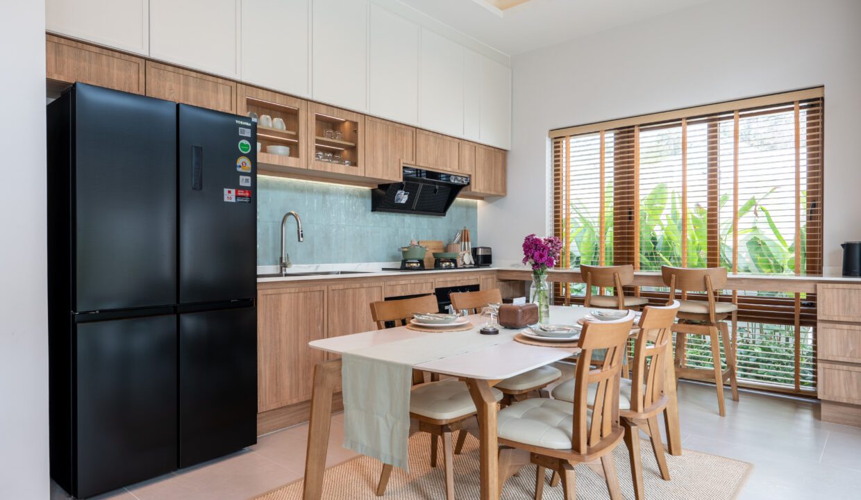 04_AKIRAYA_Living-Dining