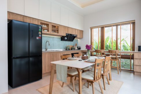 04_AKIRAYA_Living-Dining
