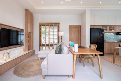 06_AKIRAYA_Living-Dining