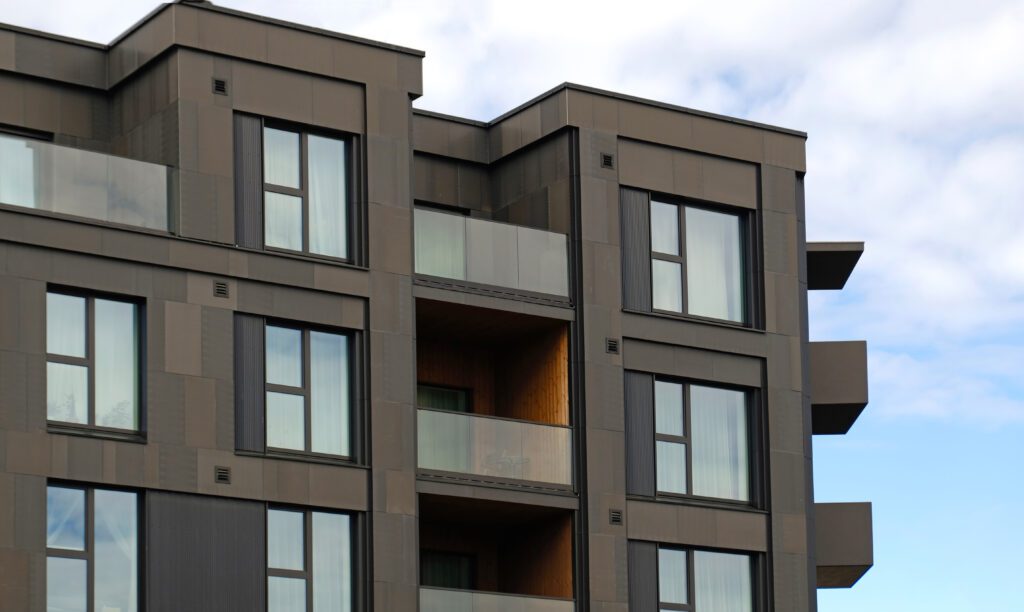 Does a Foreigner Have to Live in Thailand to Own a Condo?