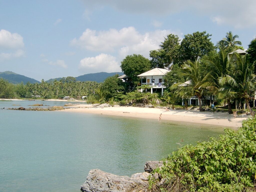 Sri Thanu: The Heart of Koh Phangan's Wellness Community